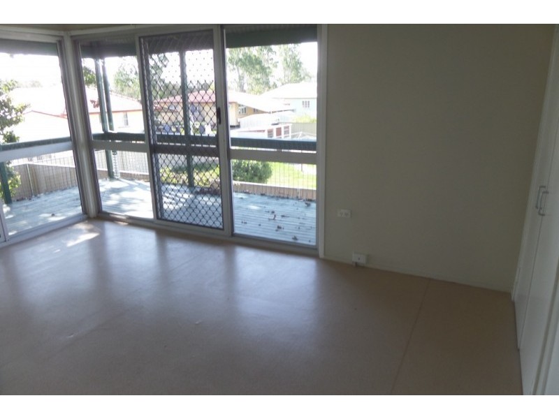 11 Willow St, Goondiwindi QLD 4390