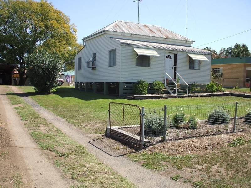 51 Albert Street, Goondiwindi QLD 4390