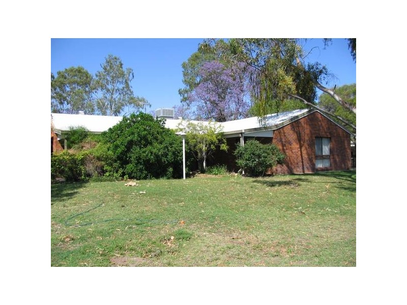 # Hunter, Goondiwindi QLD 4390