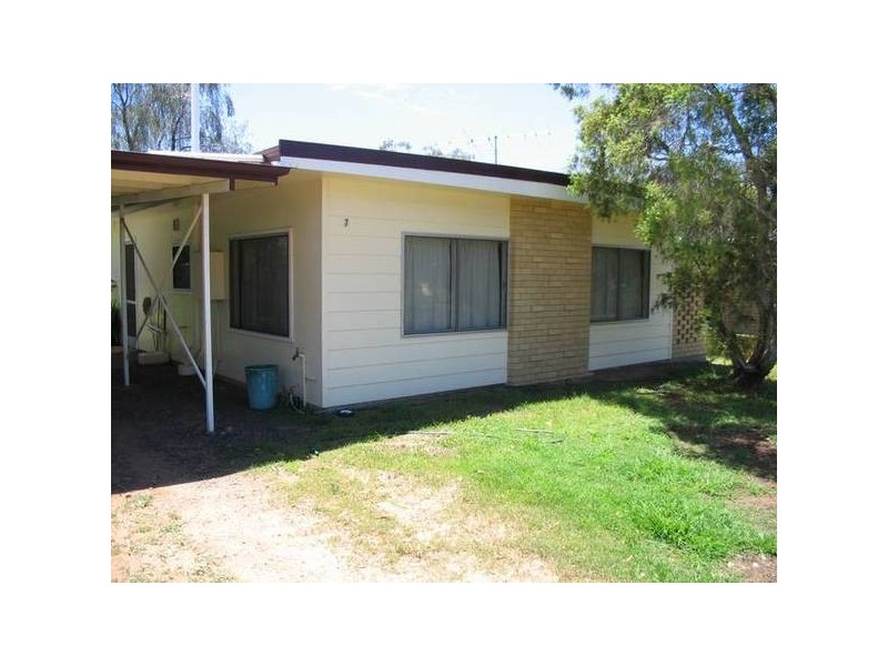 7 Piddington Street, Goondiwindi QLD 4390