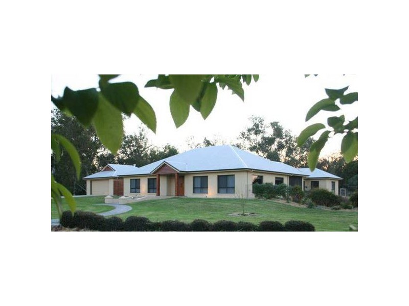 24 Clarkes Road, Goondiwindi QLD 4390