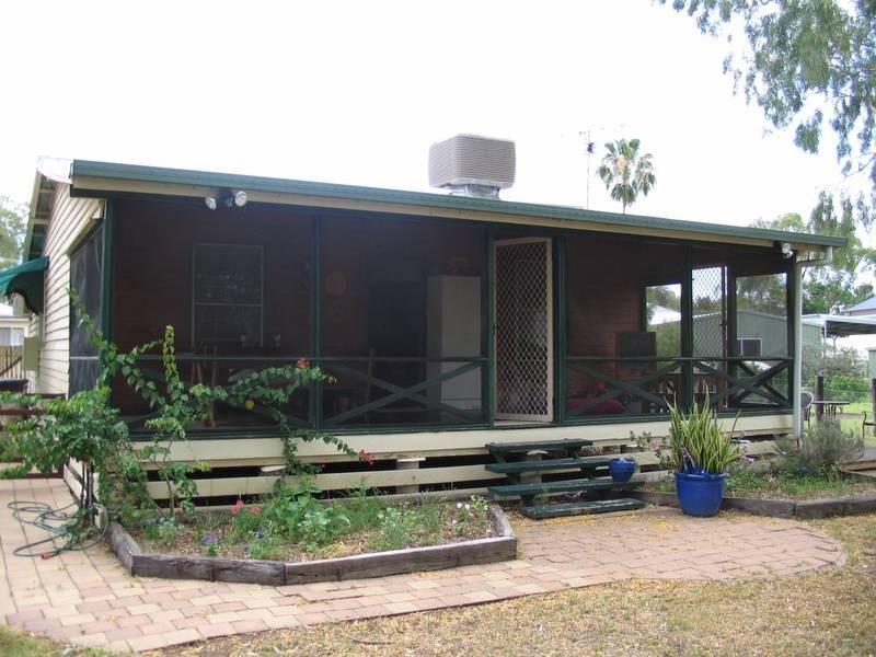 63 McIntyre St, Goondiwindi QLD 4390