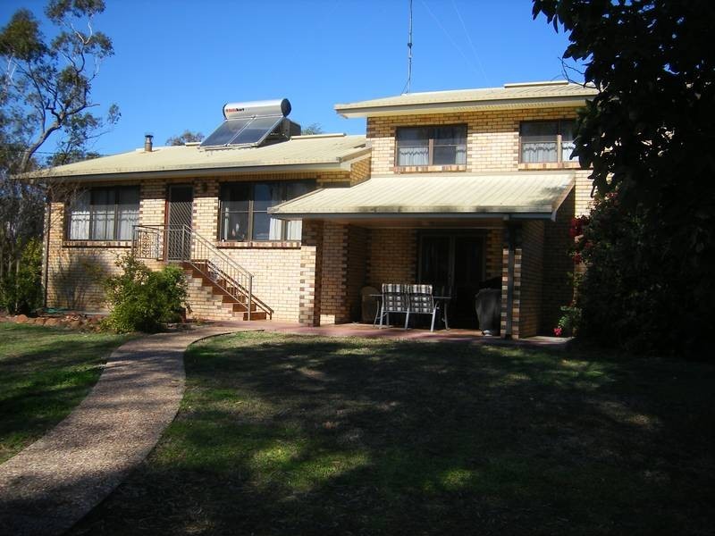 16 Russell Street, Goondiwindi QLD 4390