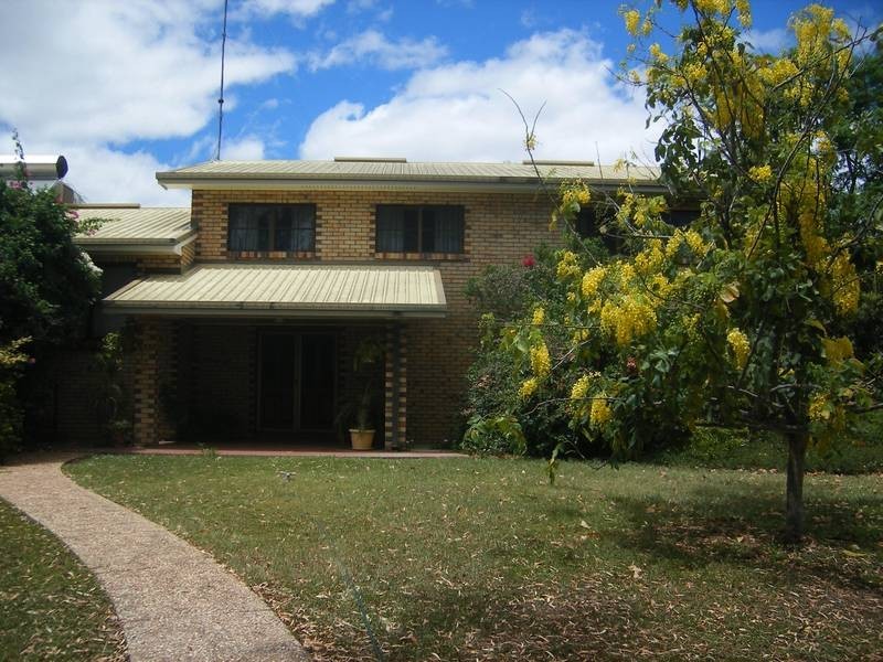 16 Russell Street, Goondiwindi QLD 4390