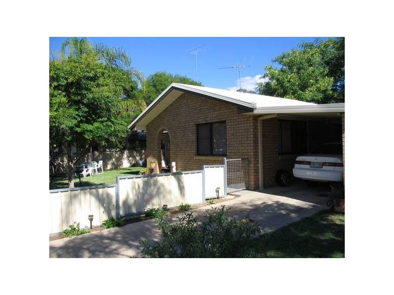 2/44 Sandhurst St, Goondiwindi QLD 4390