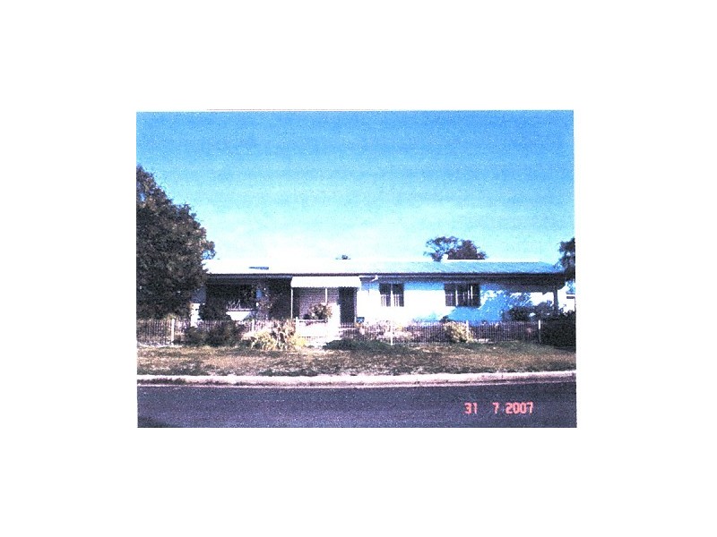 30 St John Street, Texas QLD 4385