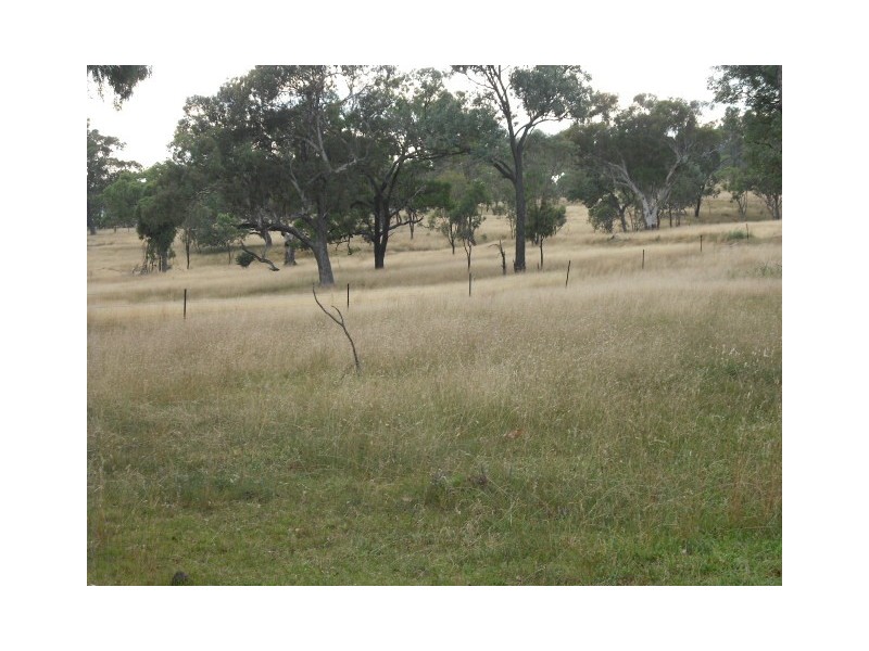 1 Saddletop Rd, Upper Pilton QLD 4361