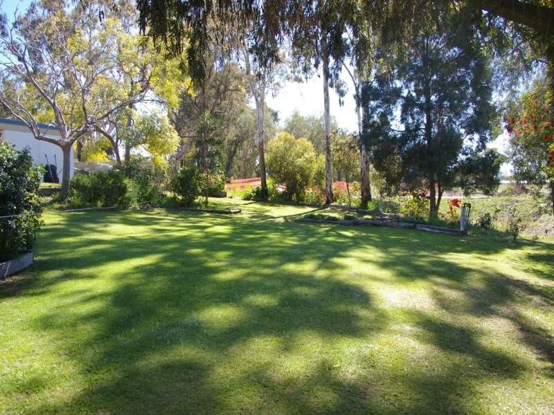10 Gibson, Goondiwindi QLD 4390