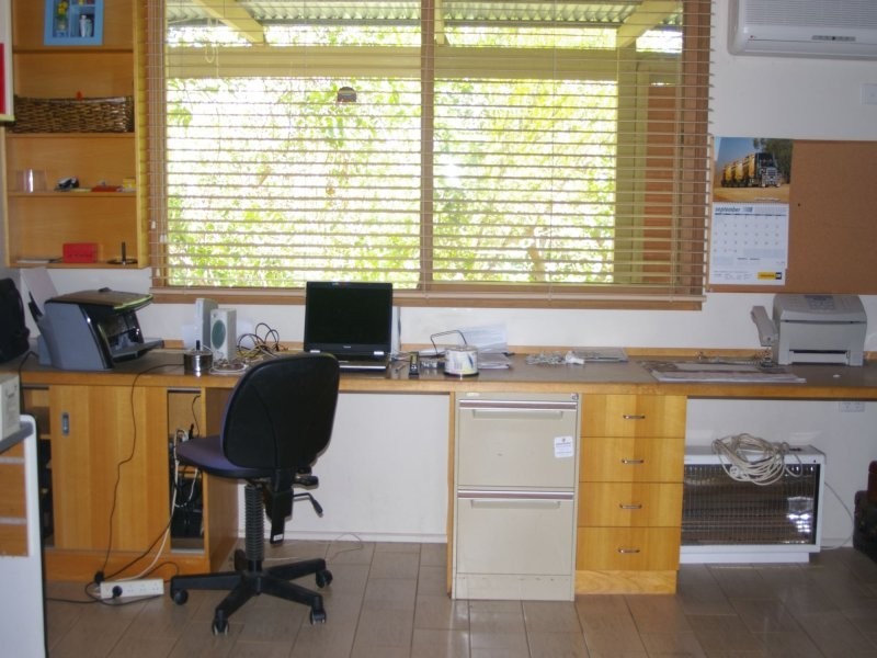 10 Gibson, Goondiwindi QLD 4390