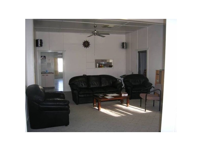 20 Albert Street, Goondiwindi QLD 4390