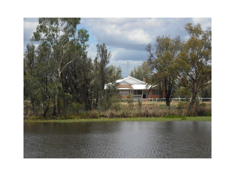 8 Girle St, Yelarbon QLD 4388