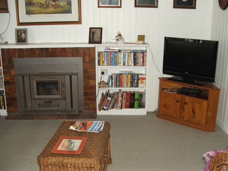 8 Girle St, Yelarbon QLD 4388