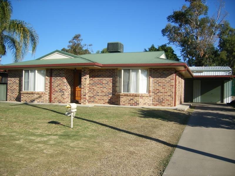 14 Kurrajong Cr, Goondiwindi QLD 4390