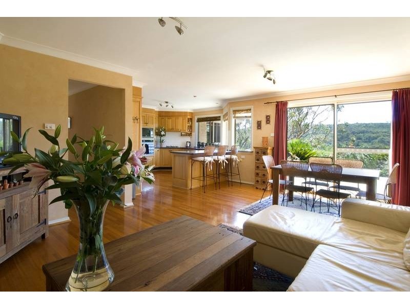 4 Barnes Road, Frenchs Forest NSW 2086