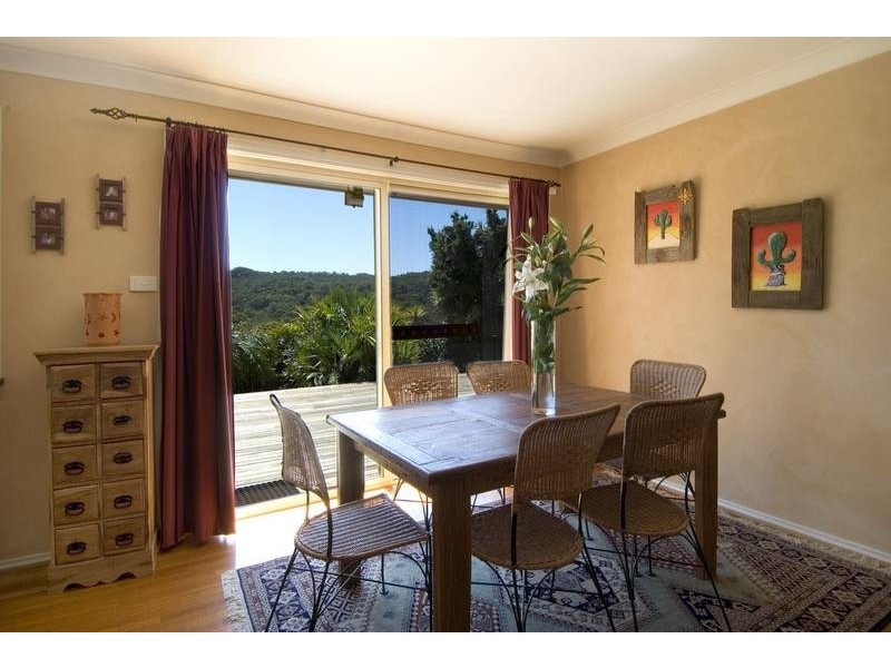 4 Barnes Road, Frenchs Forest NSW 2086