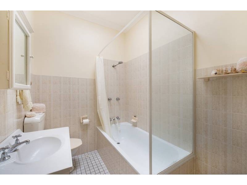 43 Karingal Crescent, Frenchs Forest NSW 2086