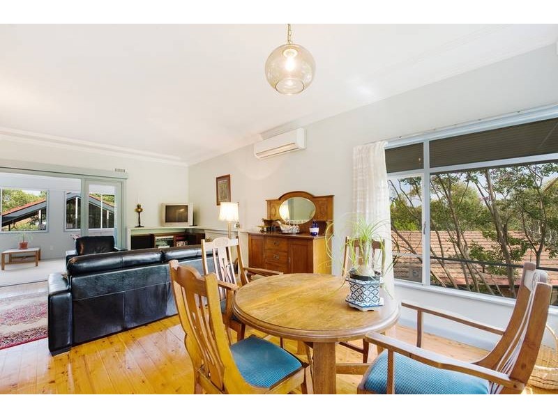 16 Panorama Crescent, Frenchs Forest NSW 2086