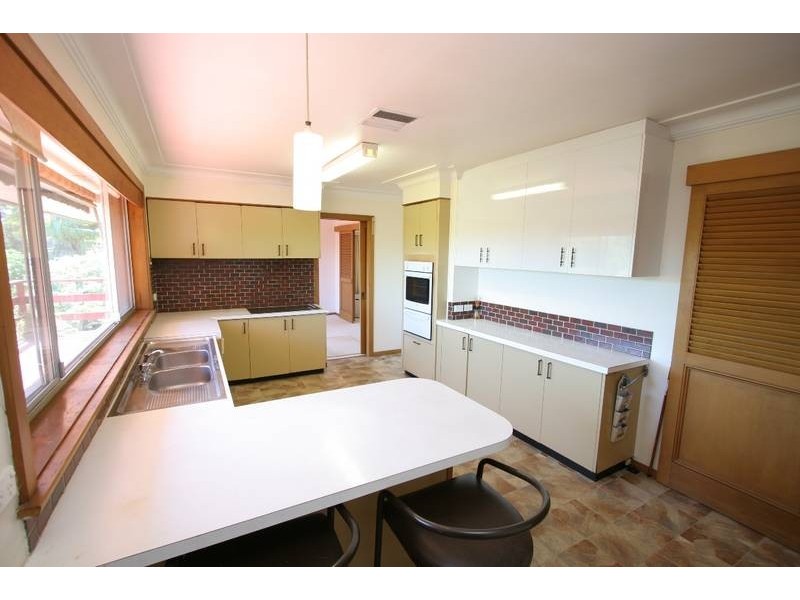 4 Hal Hammond Place, Belrose NSW 2085