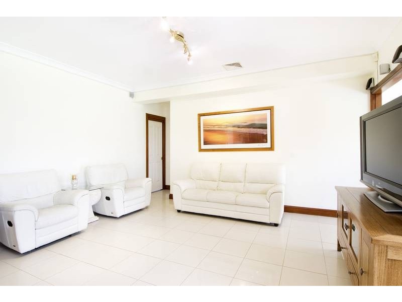 14 Noorong Avenue, Frenchs Forest NSW 2086