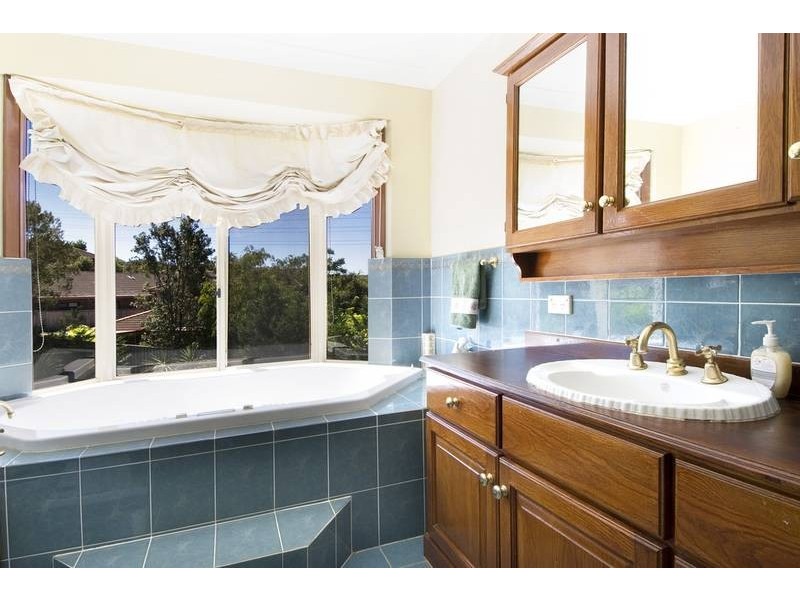 14 Noorong Avenue, Frenchs Forest NSW 2086