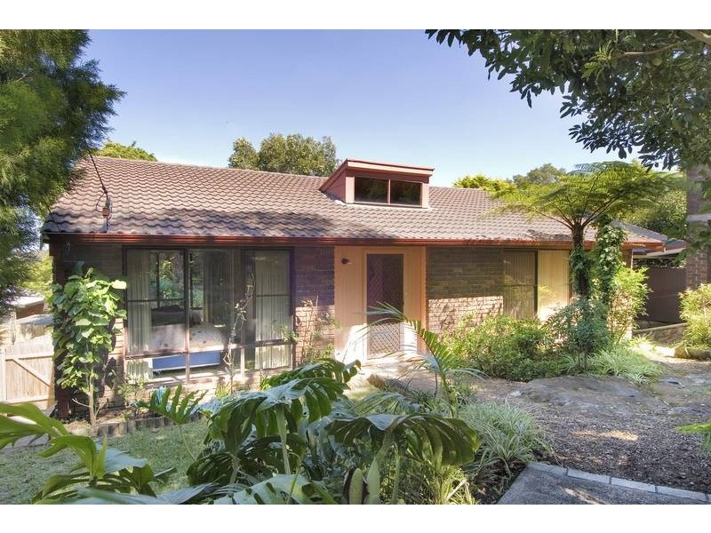 33 Angophora Crescent, Forestville NSW 2087