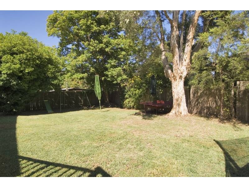 33 Angophora Crescent, Forestville NSW 2087