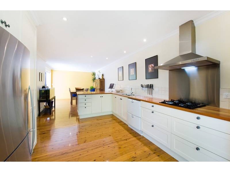 22 Lowanna Street, Belrose NSW 2085