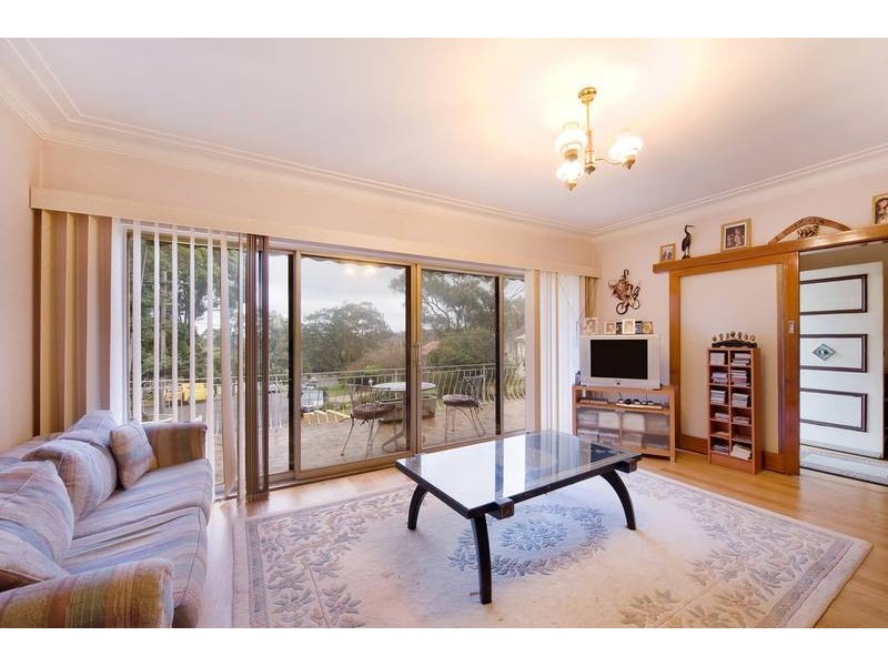 9 Cleary Avenue, Forestville NSW 2087