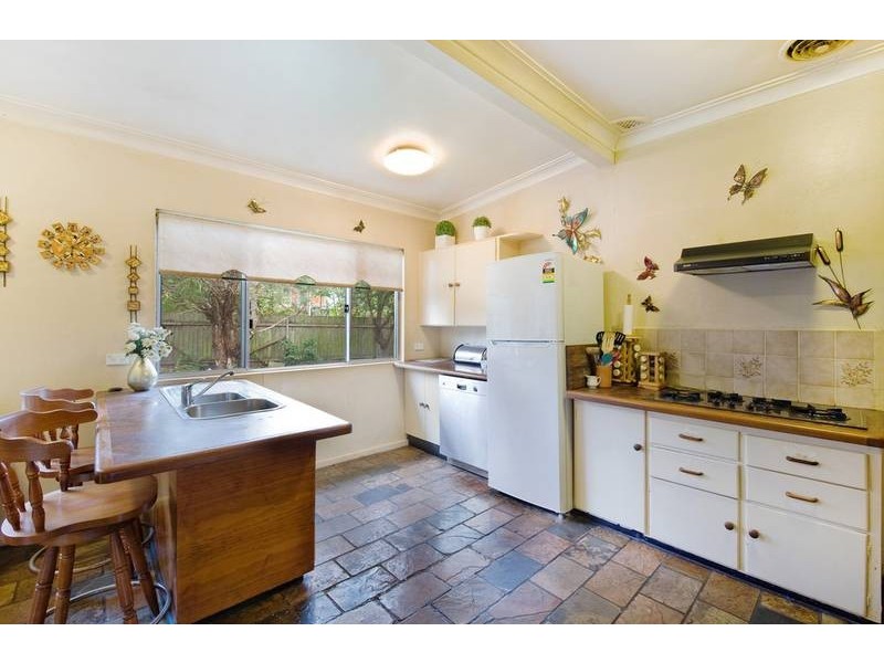 9 Cleary Avenue, Forestville NSW 2087