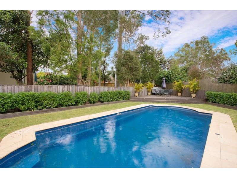 11 Castle Crescent, Belrose NSW 2085