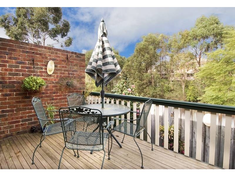 4 Noorong Avenue, Frenchs Forest NSW 2086