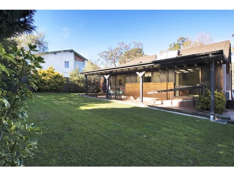 6 St Annes Close, Belrose NSW 2085