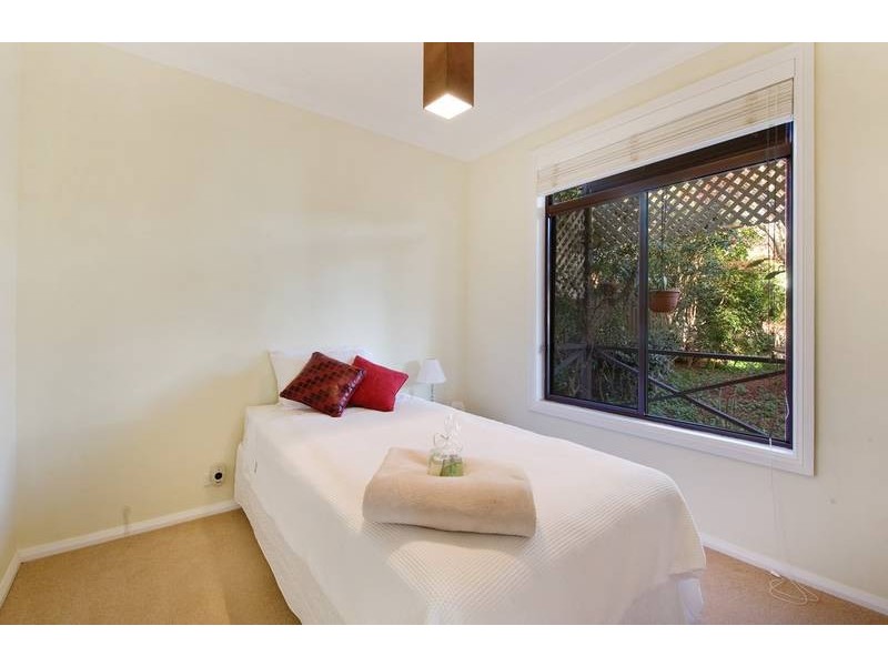 10 Moresby Place, Allambie Heights NSW 2100
