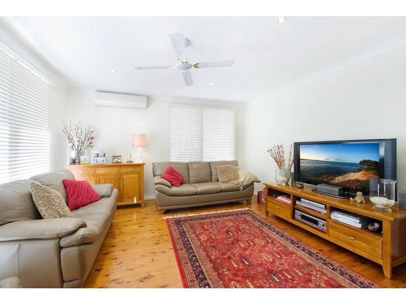 25 Roselands Avenue, Frenchs Forest NSW 2086