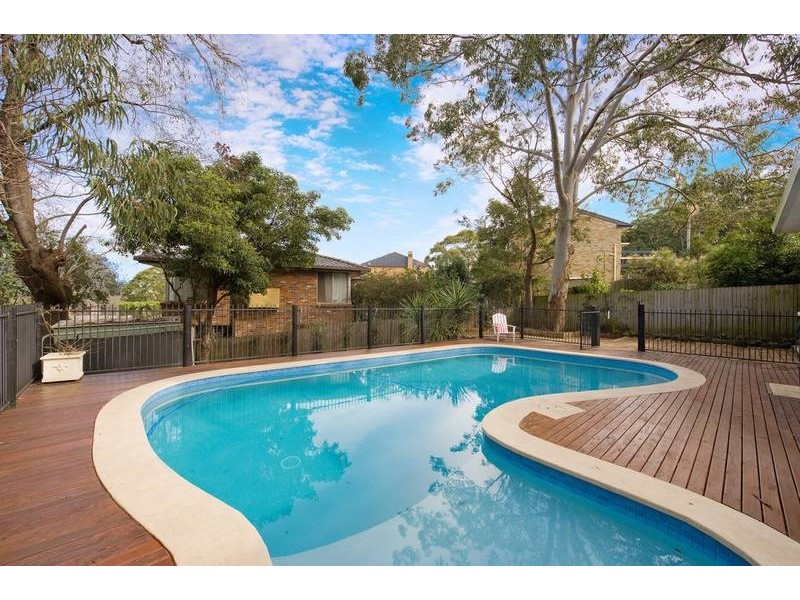 25 Roselands Avenue, Frenchs Forest NSW 2086