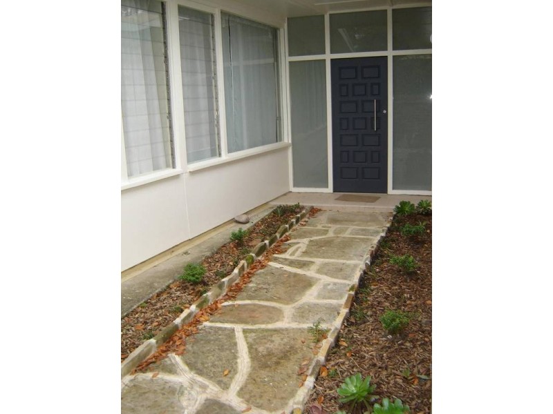 3 WALLINA CLOSE, Belrose NSW 2085