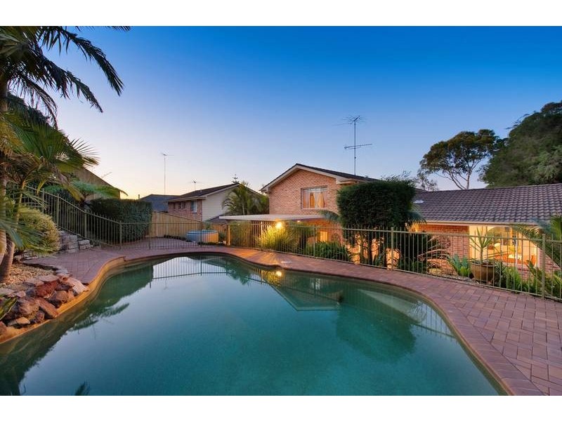 19 Halloran Avenue, Davidson NSW 2085