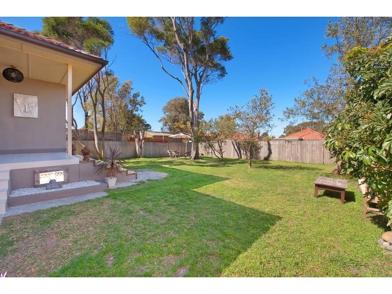 31 Parr Parade, Narraweena NSW 2099