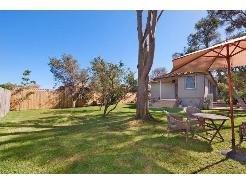 31 Parr Parade, Narraweena NSW 2099