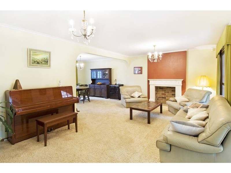 12 Seeana Place, Belrose NSW 2085