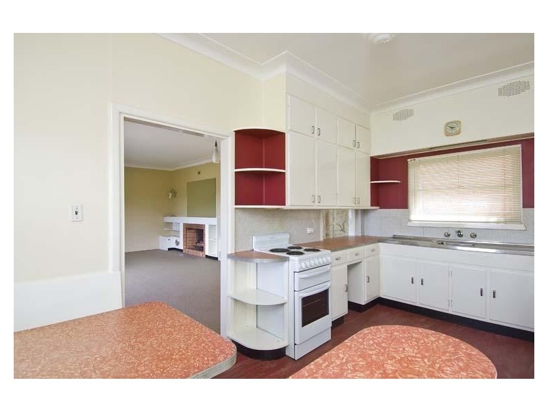 5 THE LEE, Middle Cove NSW 2068