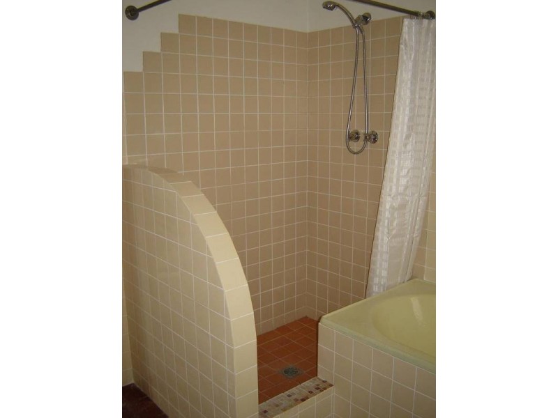 5 THE LEE, Middle Cove NSW 2068