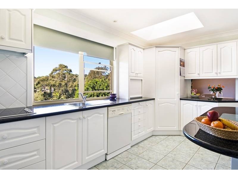 10 Little Willandra Road, Cromer NSW 2099