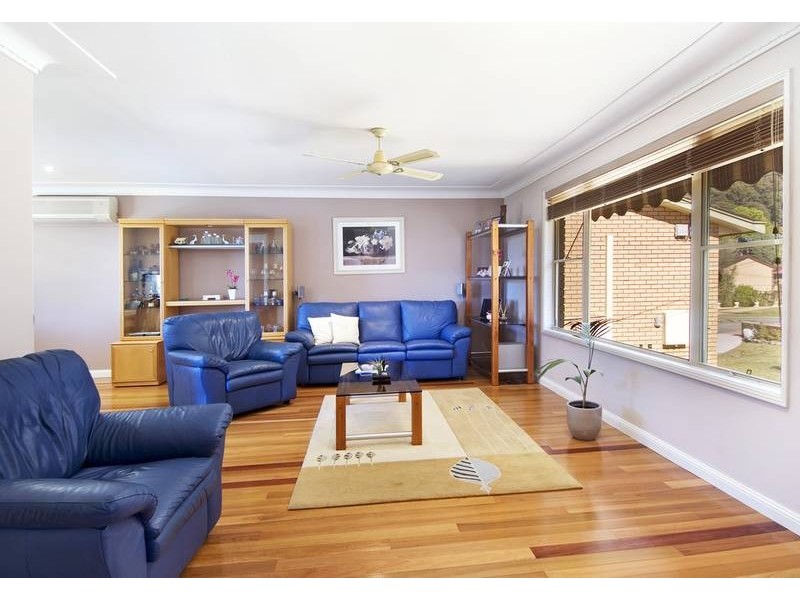 10 Little Willandra Road, Cromer NSW 2099