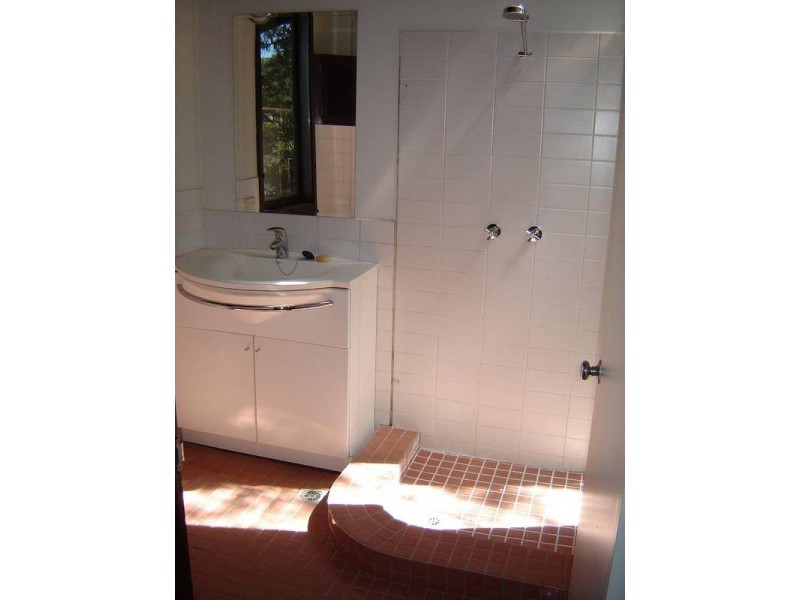 6 DUNEBA PLACE, Frenchs Forest NSW 2086