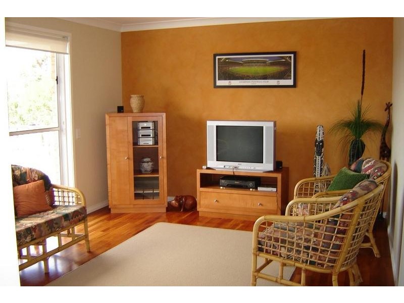 37 GOVERNMENT ROAD, Beacon Hill NSW 2100