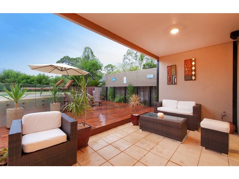 16 Woolrych Crescent, Davidson NSW 2085