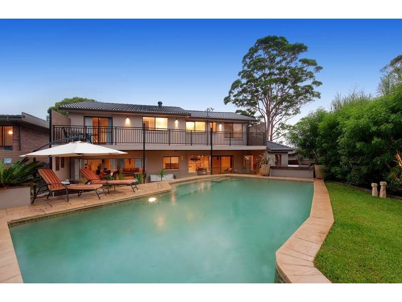 16 Woolrych Crescent, Davidson NSW 2085