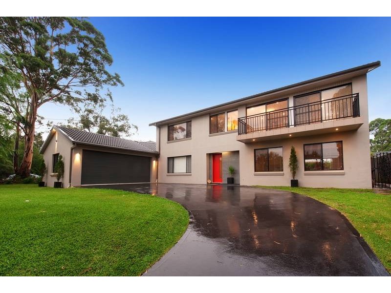 16 Woolrych Crescent, Davidson NSW 2085