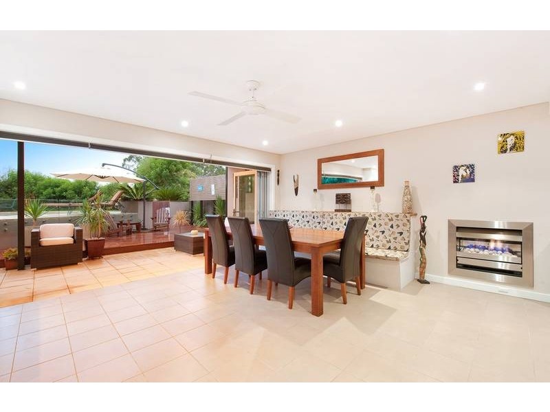 16 Woolrych Crescent, Davidson NSW 2085